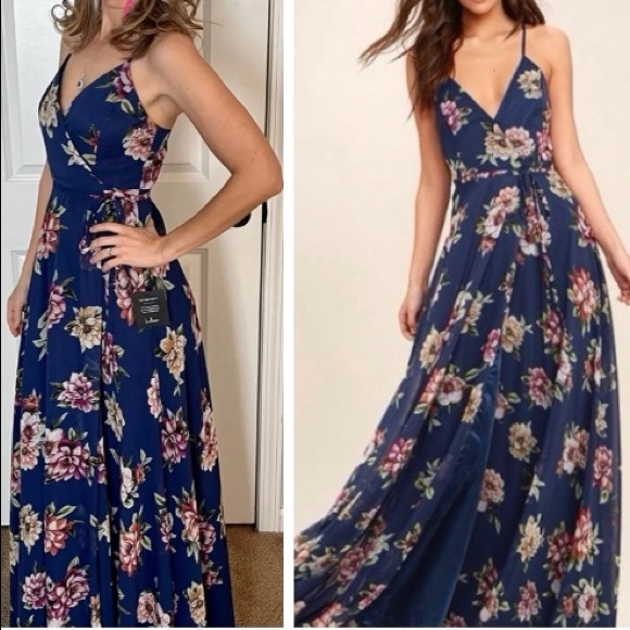 💙Always There for Me Navy Blue Floral Maxi Dress - Picture 2 of 6